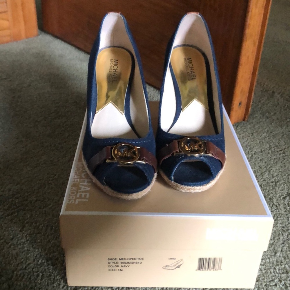 Michael Michael Kors open toe wedges